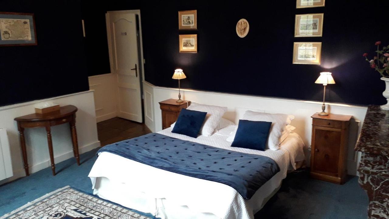 Manoir De La Baronnie Bed and Breakfast Saint-Malo Exteriör bild