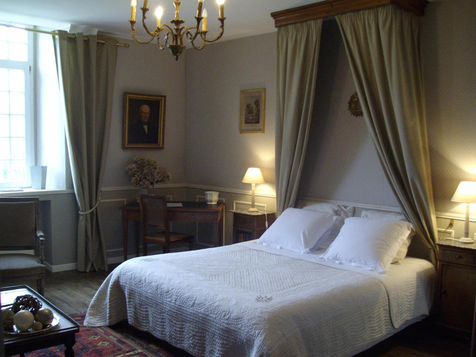 Manoir De La Baronnie Bed and Breakfast Saint-Malo Exteriör bild