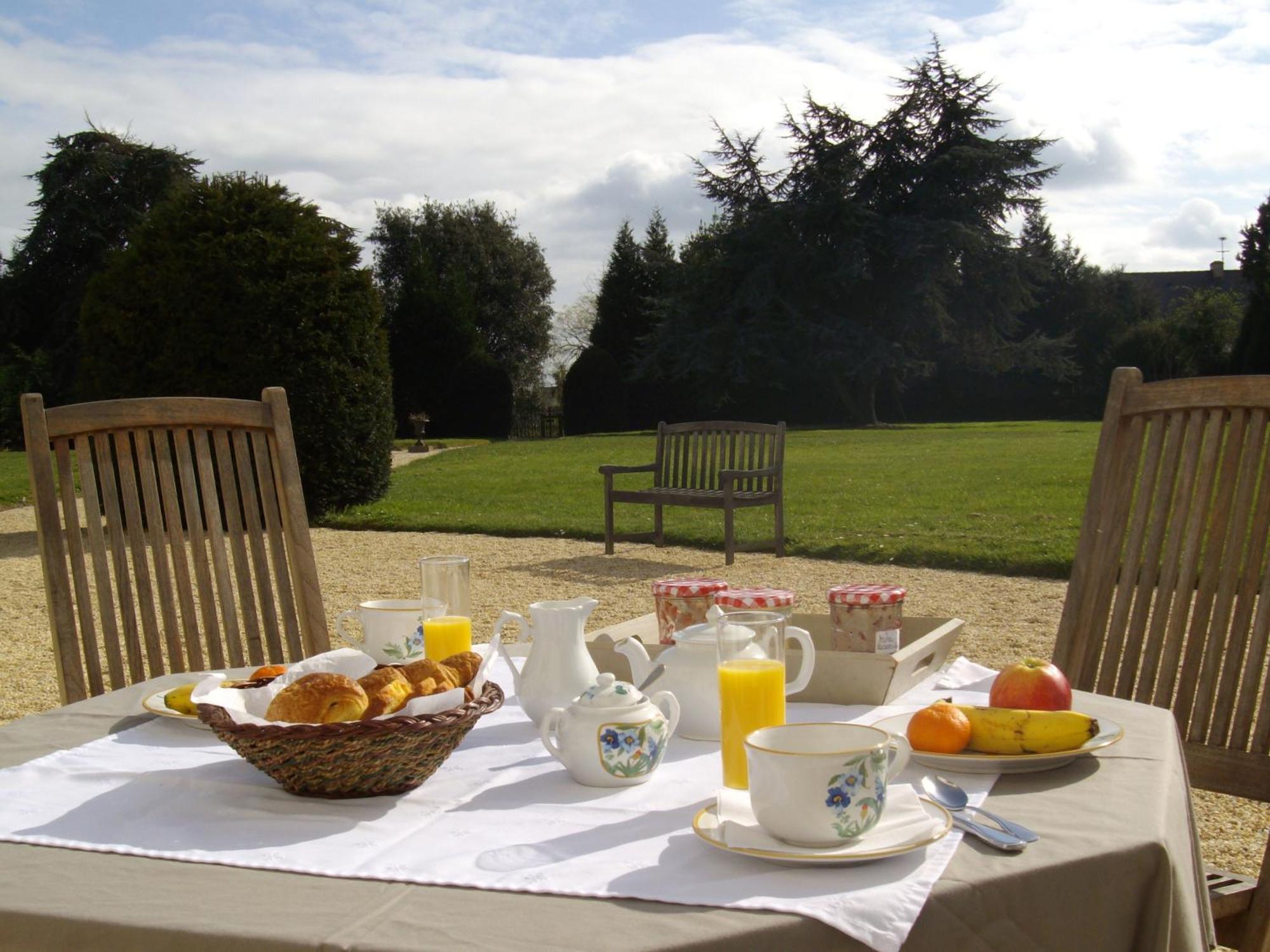 Manoir De La Baronnie Bed and Breakfast Saint-Malo Exteriör bild